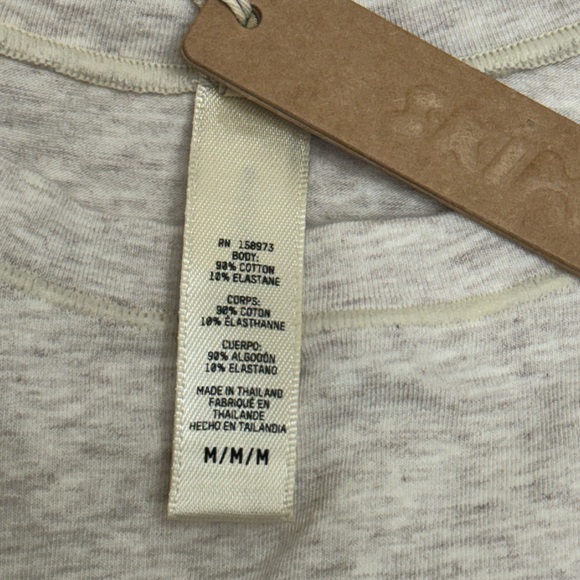 NWT Skims Cotton Jersey Long Sleeve
T-Shirt MEDIUM - Picture 5 of 5